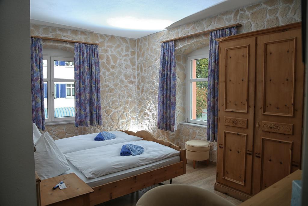 Gasthof Adler Frick Habitación foto